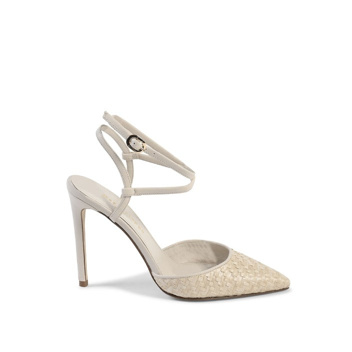 Dee Ocleppo - Pandora Pump - Natural