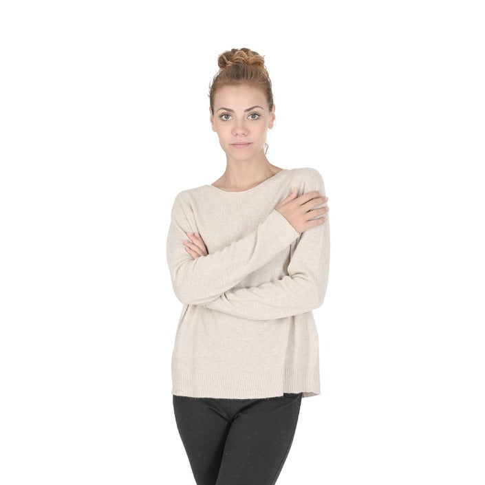 Crown of Edinburgh Cashmere - Crown of Edinburgh Cashmere Womens Oversize Boat Neck Sweater COE 008  CREAM