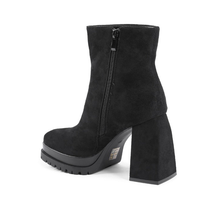 19V69 ITALIA by VERSACE 19.69 ABBIGLIAMENTO SPORTIVO S.R.L. - 19V69 Italia Womens Ankle Boot Black X712 NERO