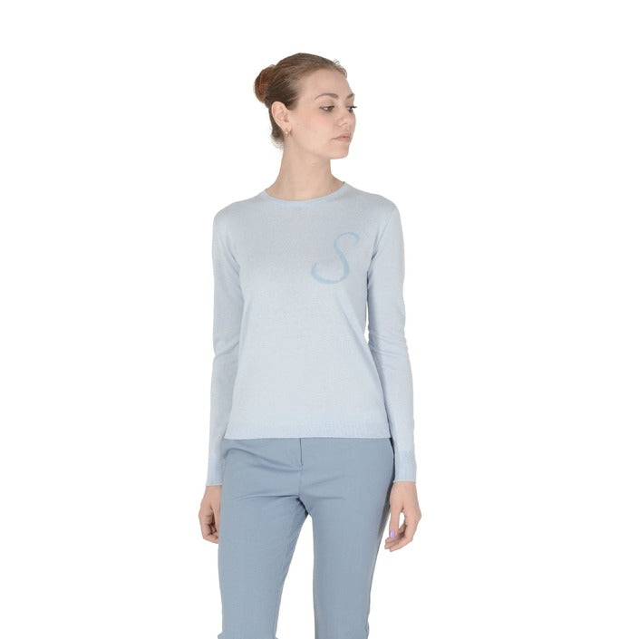 Crown of Edinburgh Cashmere - Crown of Edinburgh Cashmere Long Sleeve ART 004 LIGHT BLUE LETTER S