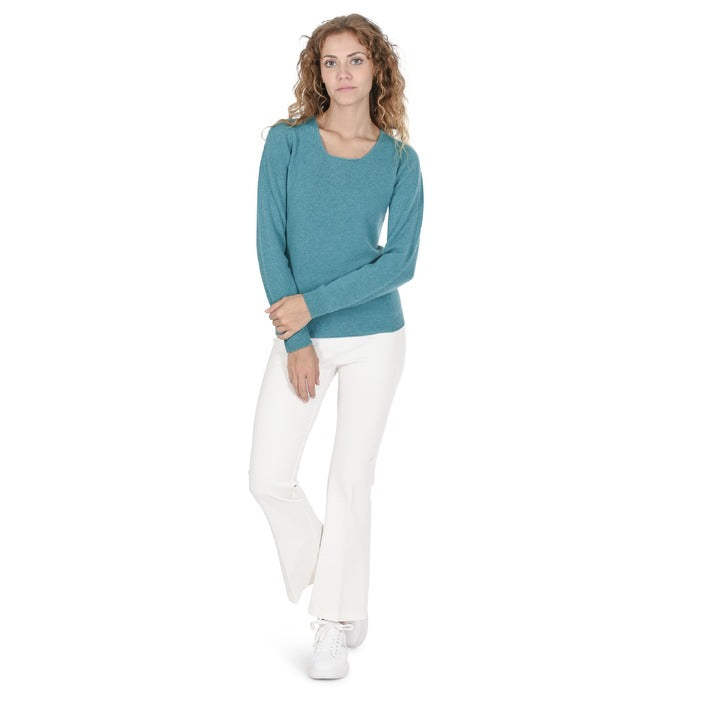 Crown of Edinburgh Cashmere - Crown of Edinburgh Cashmere Womens Square Neck Sweater COE 0024 TURQUOISE