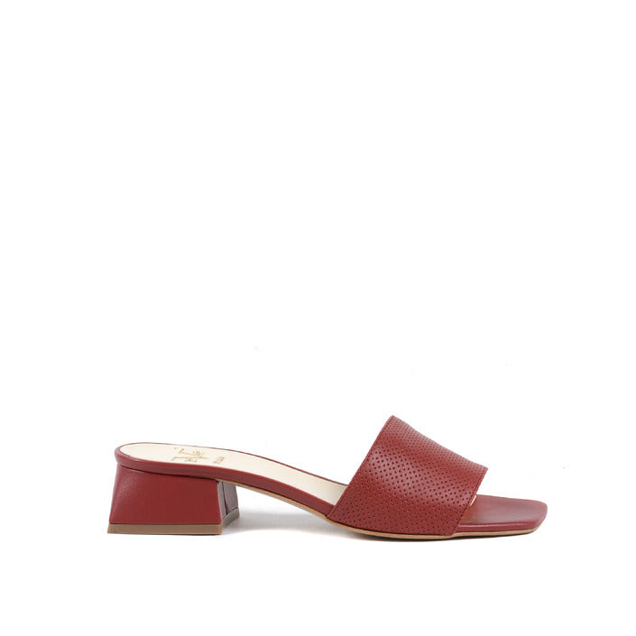 19V69 ITALIA by VERSACE 19.69 ABBIGLIAMENTO SPORTIVO S.R.L. - 19V69 Italia Womens Sandal LamÃ¨ Red 4909 TRAF ROSSO FRAGOLA