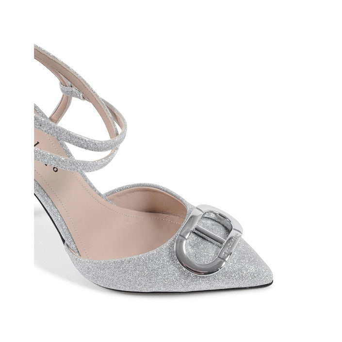 Dee Ocleppo - Pandora Pump -Bright Silver