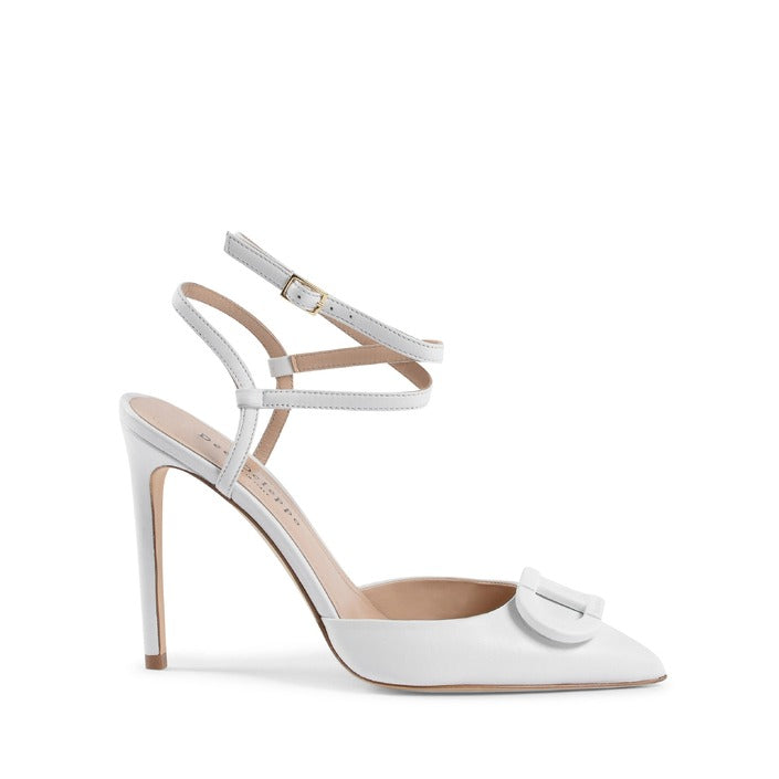 Dee Ocleppo - Pandora Pump- White