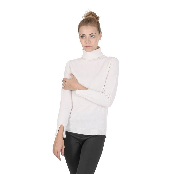 Crown of Edinburgh Cashmere - Crown of Edinburgh Cashmere Womens Turtleneck Sweater COE 0023 OFF WHITE