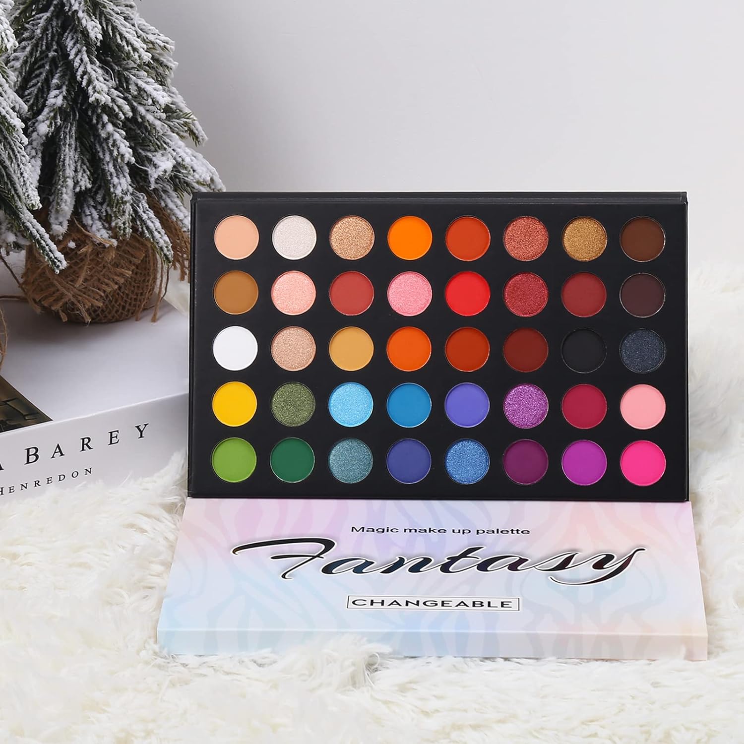 Highly Pigmented Eye Makeup Palette, Matte Shimmer Metallic Eyeshadow Pallet Long Lasting Blindable Natural Colors Make Up Eye Shadows Cosmetics Gift Kit