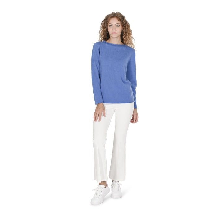 Crown of Edinburgh Cashmere - Crown of Edinburgh Cashmere Womens Boat Neck Sweater COE 0025 BRIGHT BLUE