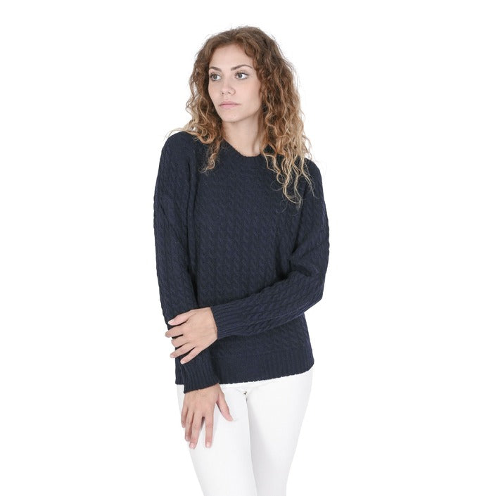 Crown of Edinburgh Cashmere - Crown of Edinburgh Cashmere Womens Round Neck Sweater COE 0013 NAVY BLUE