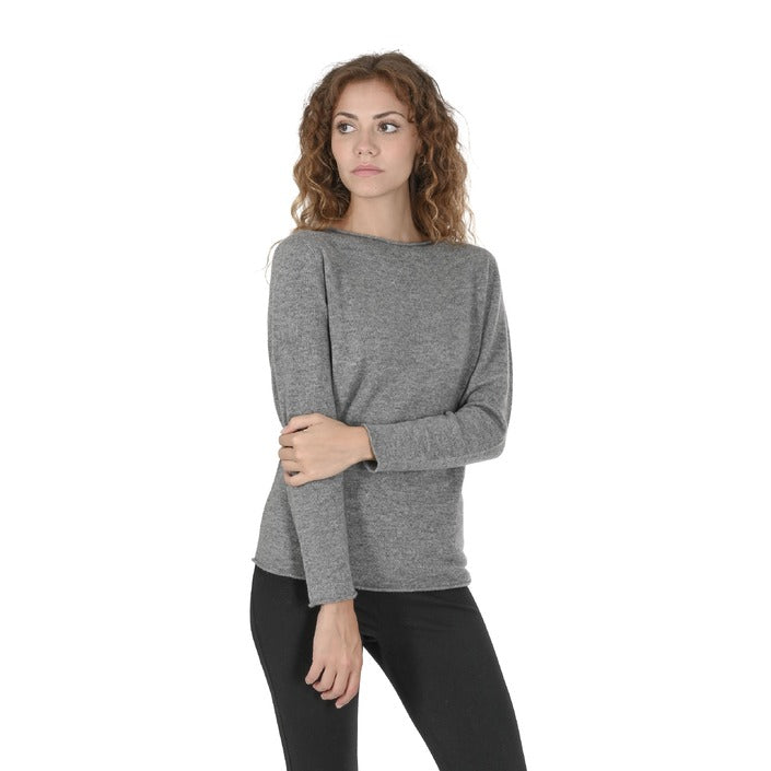 Crown of Edinburgh Cashmere - Crown of Edinburgh Cashmere Womens Boat Neck Sweater COE 0025 GREY