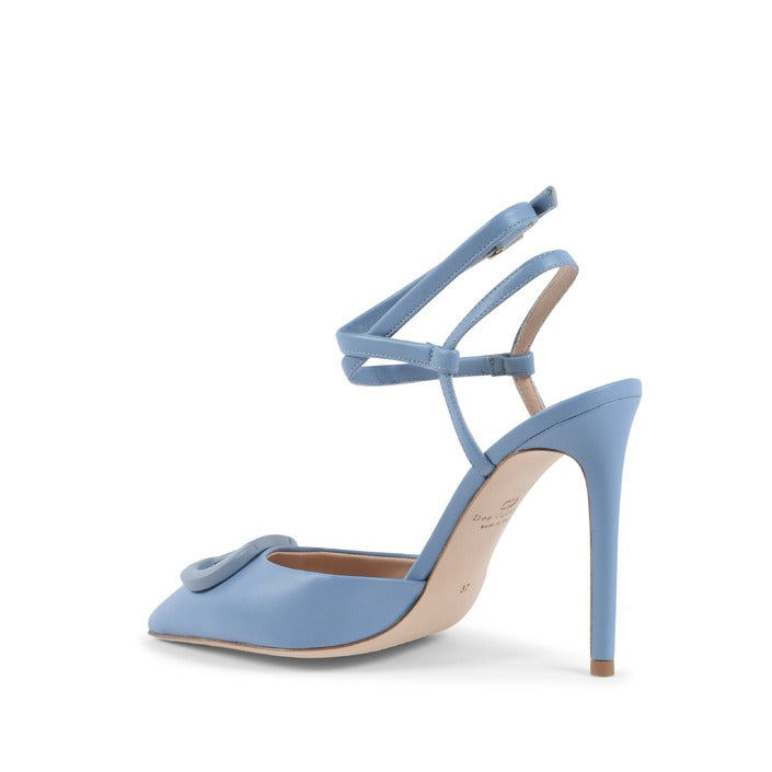 Dee Ocleppo - Pandora Pump - Blue Jeans