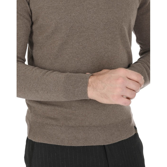 Crown of Edinburgh Cashmere - Crown of Edinburgh Cashmere Mens V Neck Sweater COE 0012 TAUPE