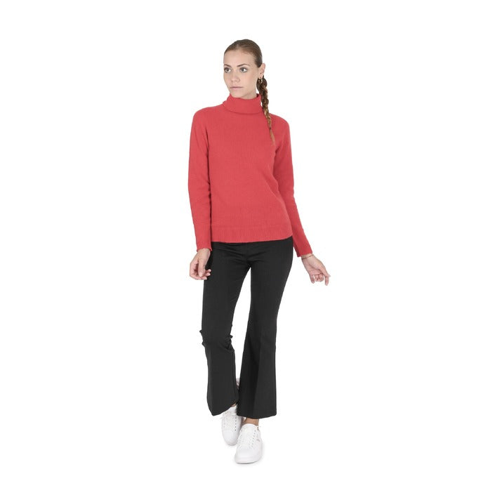 Crown of Edinburgh Cashmere - Crown of Edinburgh Cashmere Womens Turtleneck Sweater COE 0021 RED