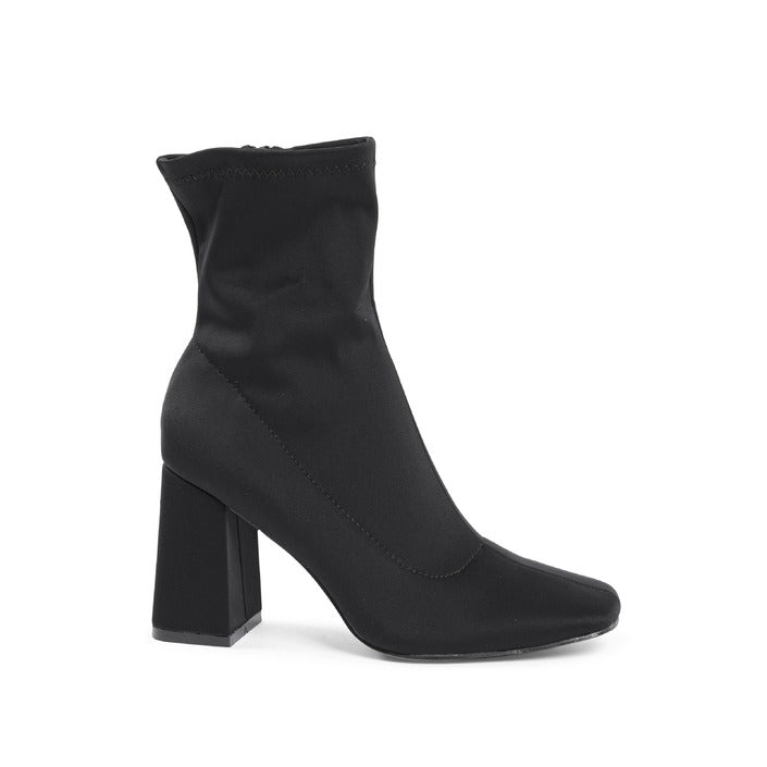 19V69 ITALIA by VERSACE 19.69 ABBIGLIAMENTO SPORTIVO S.R.L. - 19V69 Italia Womens Ankle Boot Black HF005 NERO