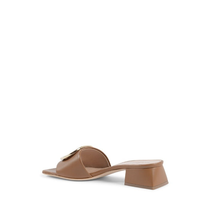 Dee Ocleppo - Dizzy Logo Mule Tan