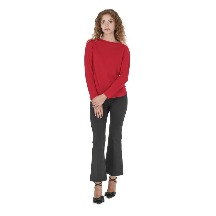 Crown of Edinburgh Cashmere - Crown of Edinburgh Cashmere Womens Boat Neck Sweater COE 0025 RED