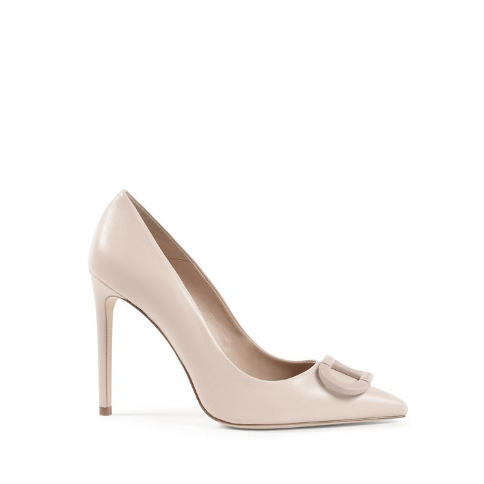 Dee Ocleppo - Logo Fairy Pump - Nude