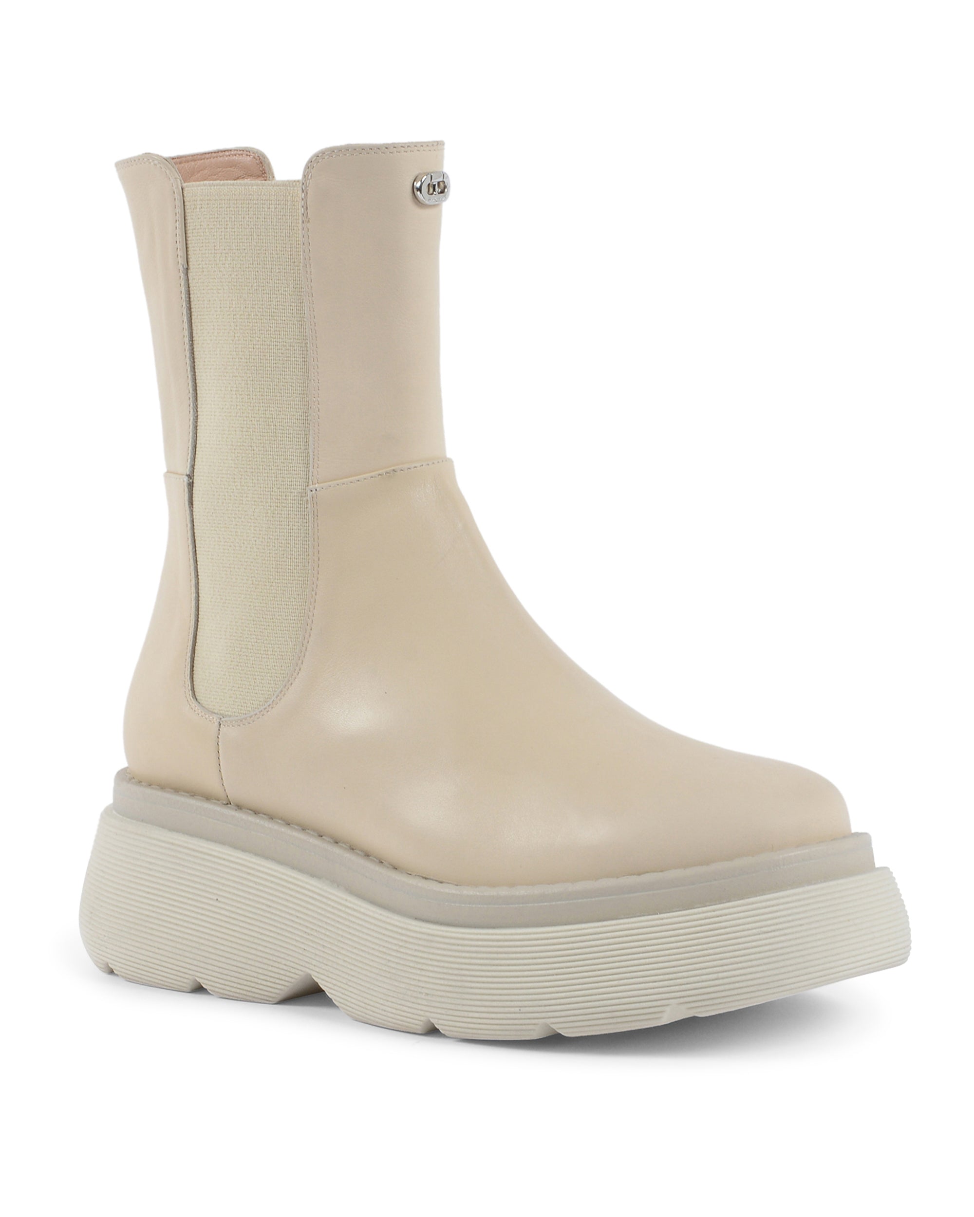 Dana - Short Boot Off White