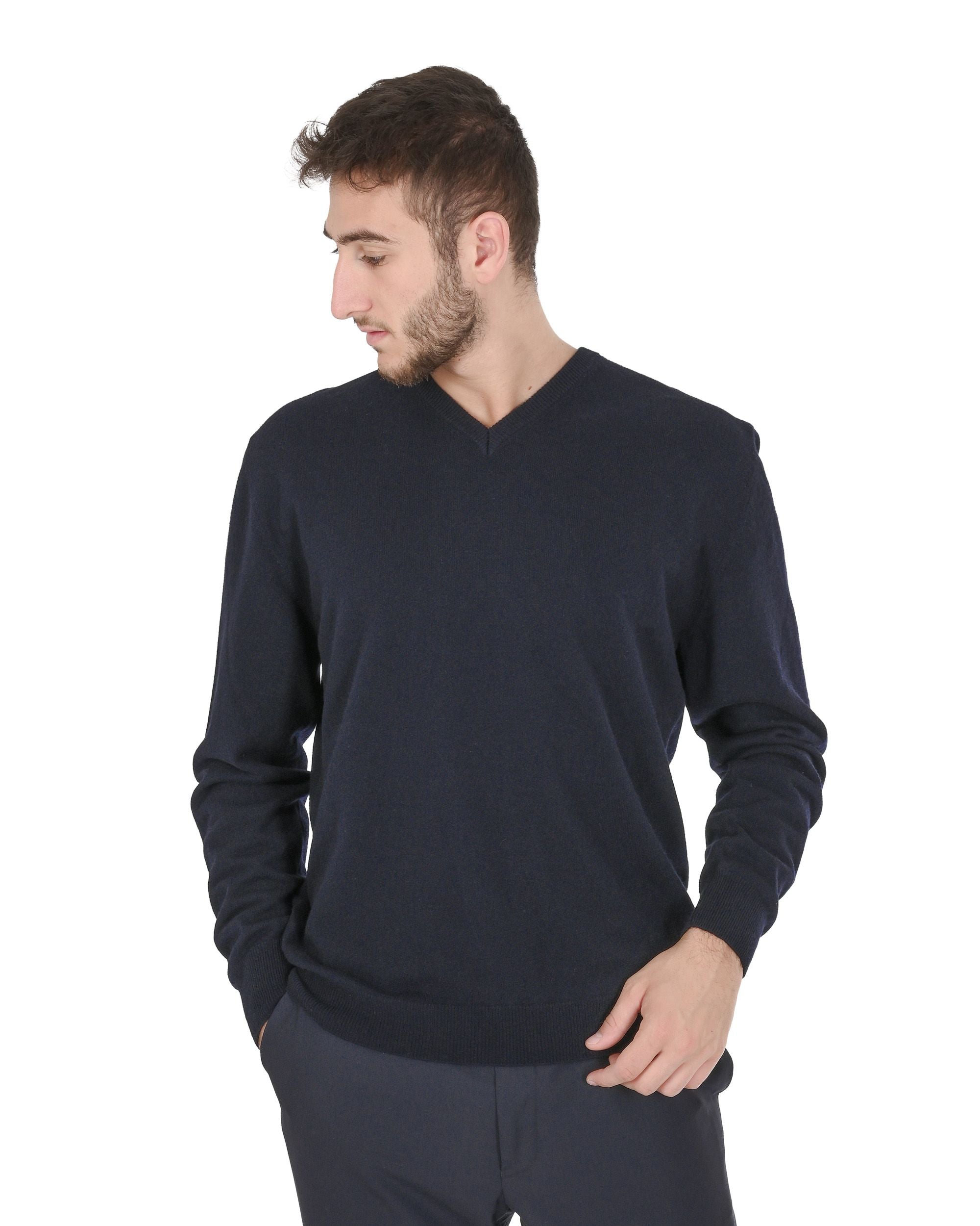 Crown of Edinburgh Cashmere Mens V Neck Sweater COE 0012 NAVY BLUE